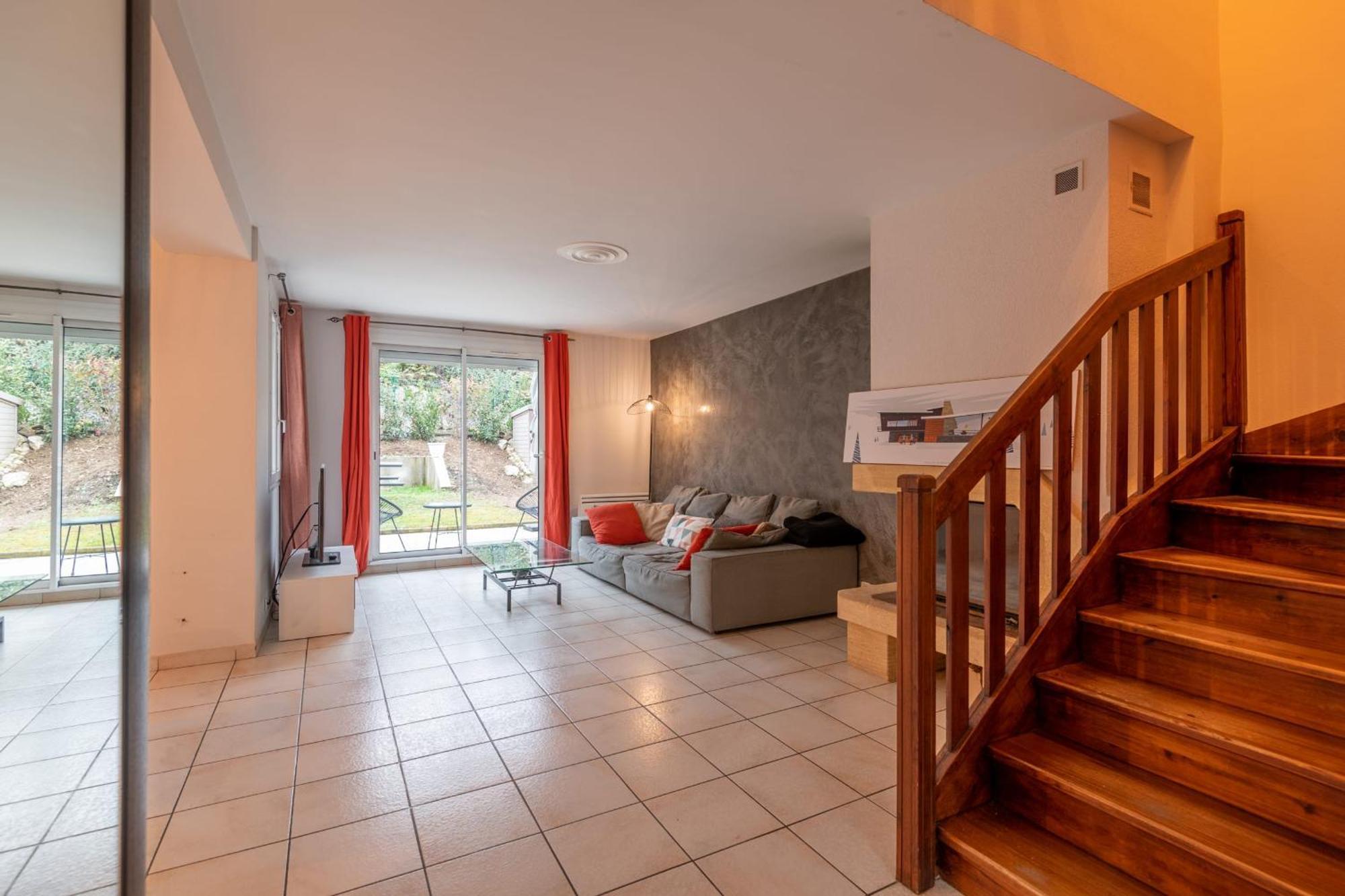Alpiloc - Town House With Garden And Winter Lounge Villa Annecy Exteriör bild